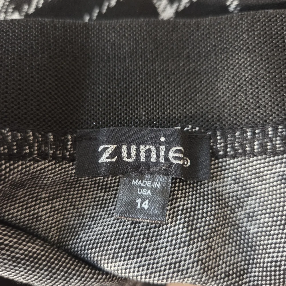 Zunie Size 14 Preppy Black White Plaid Mini Skirt Silver Waistband NWT Academia